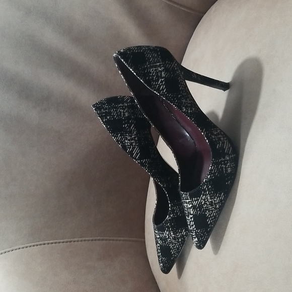 BCBGeneration suede pointed toe  heels - Picture 7 of 9
